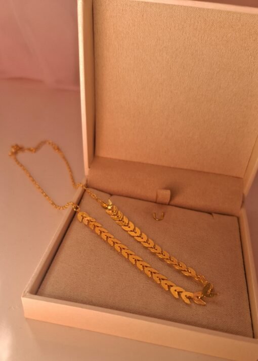 COLAR FOLHAS - BANHO DE OURO. - Image 2