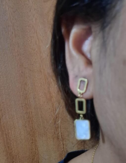 BRINCO PENDURADO - AÇO DOURADO - Image 2